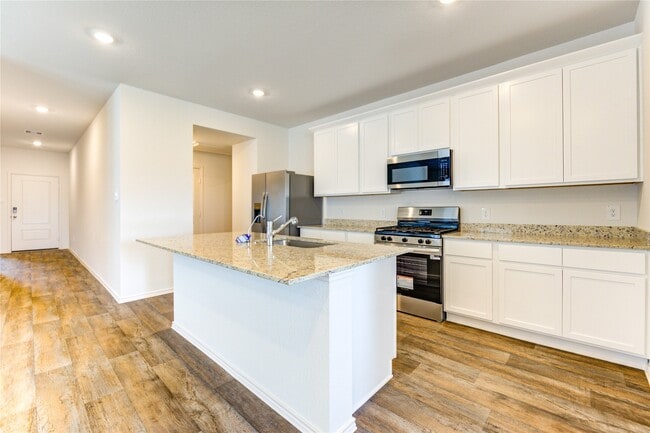 Building Photo - 30507 Carter Cv