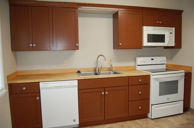 Building Photo - 4630 Starr St