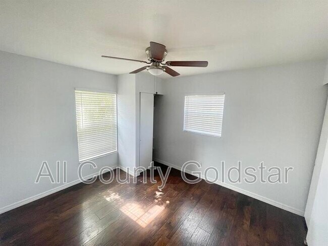 Building Photo - 9490 Tacoma Ave