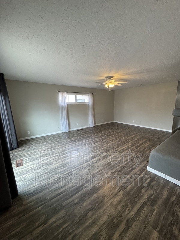 Building Photo - 1417 Dorothy St NE