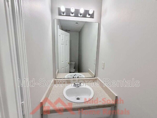 Building Photo - 3942 Chelsea Hill Dr