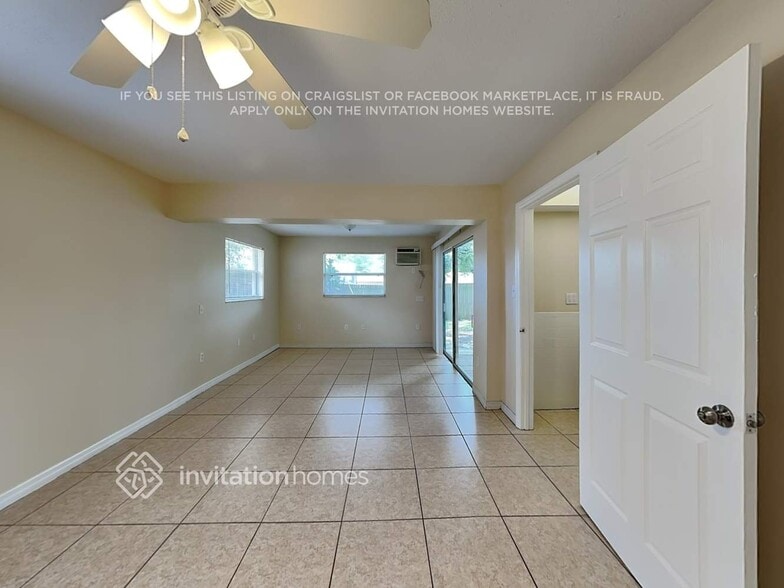 Building Photo - 1170 Brook Dr W