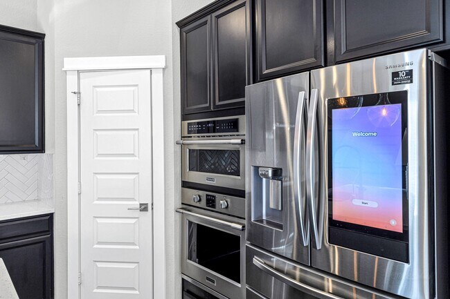 Building Photo - 12562 Holly Blue Ln