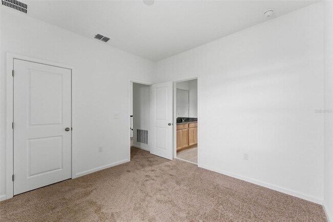 Building Photo - 2462 Celebration Blvd