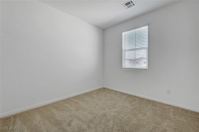 Building Photo - 9885 Angel Valley Dr