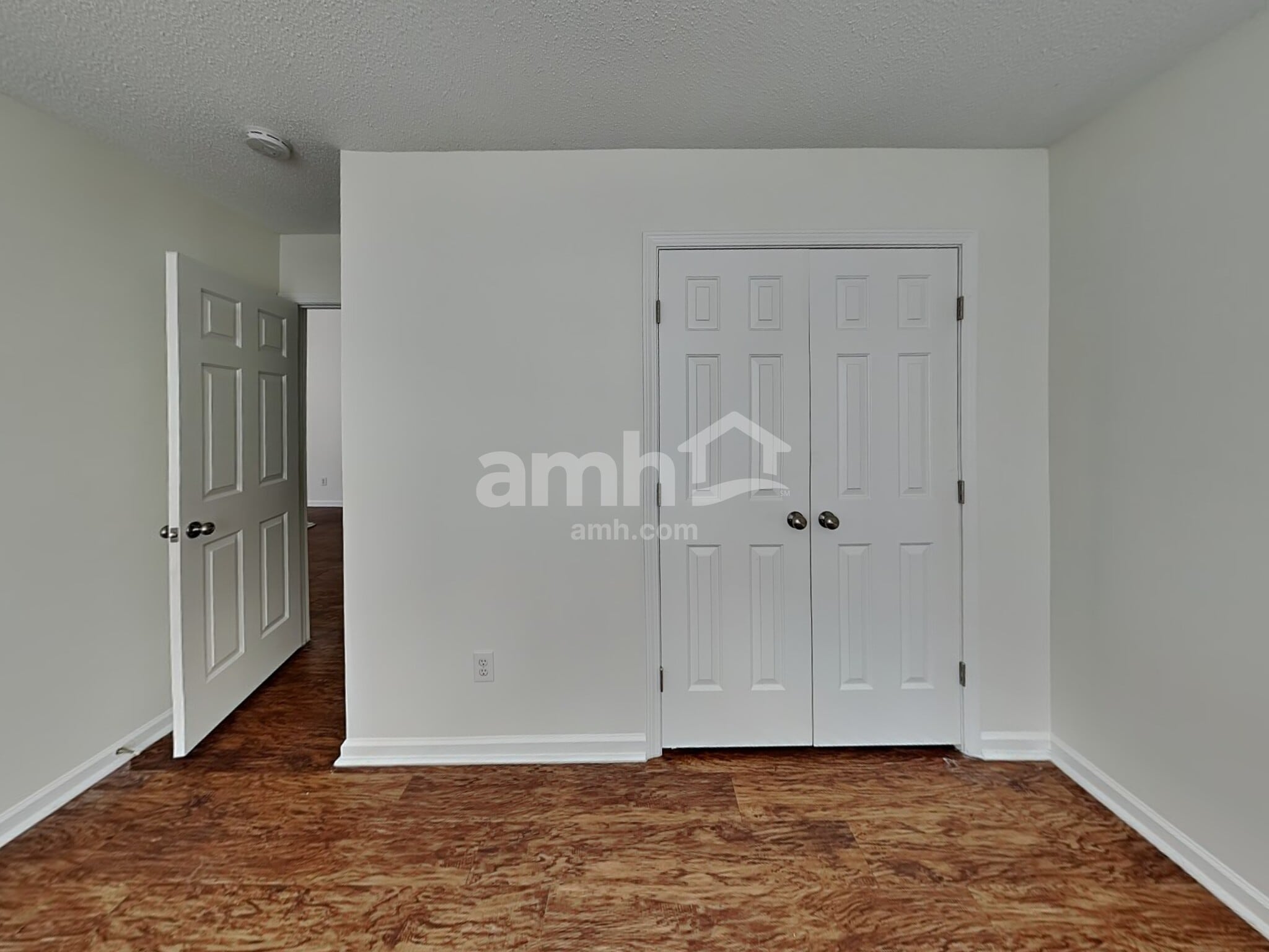 Building Photo - 2612 Bricker Dr