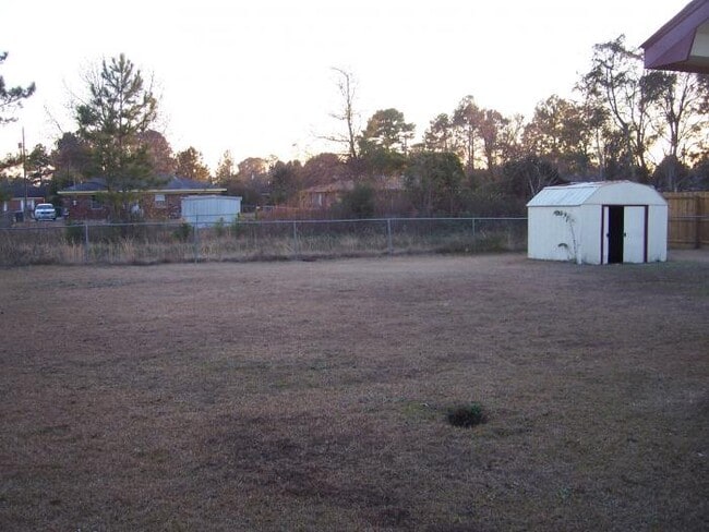 Building Photo - 723 Kadi Dr