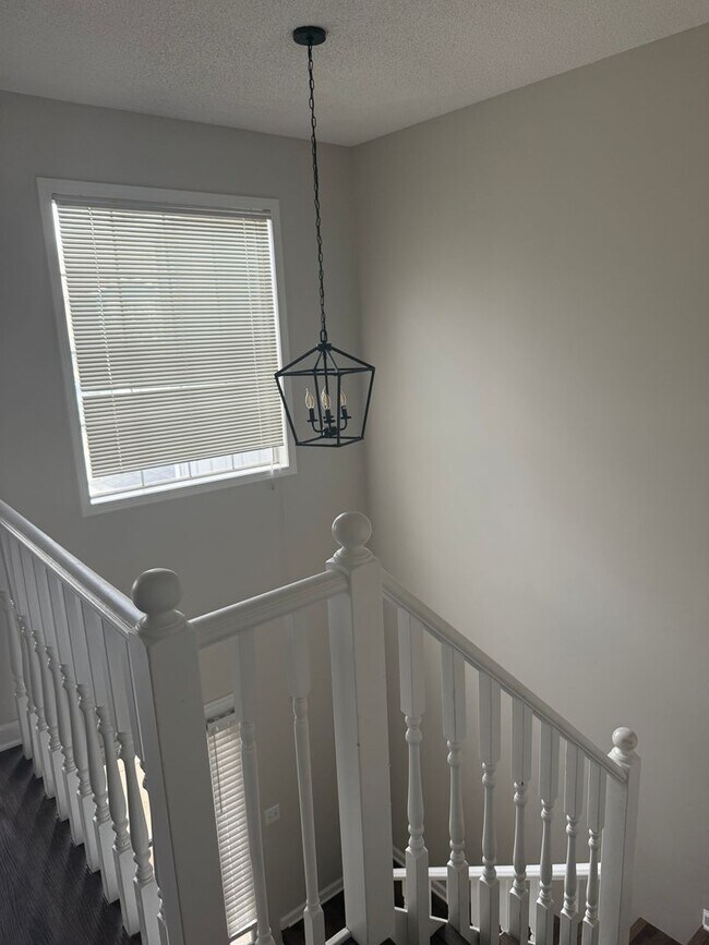 Building Photo - Available NOW- 113 Commons-Move in Special 1/2 off the first month rent with 12-month Lease