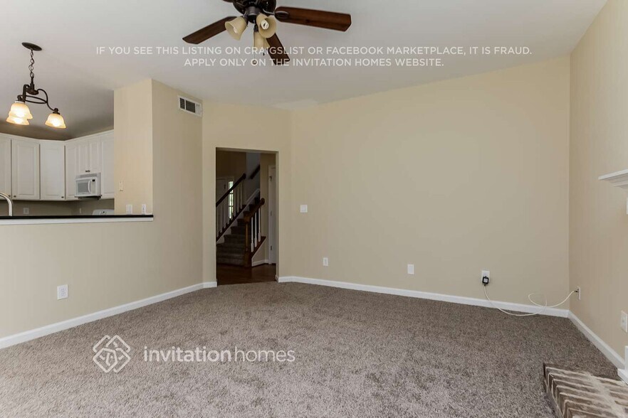 Building Photo - 7102 Big Woods Dr