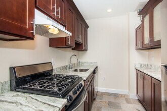 Building Photo - 33 Walbridge St