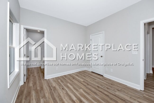 Building Photo - 14138 Nursery Dr