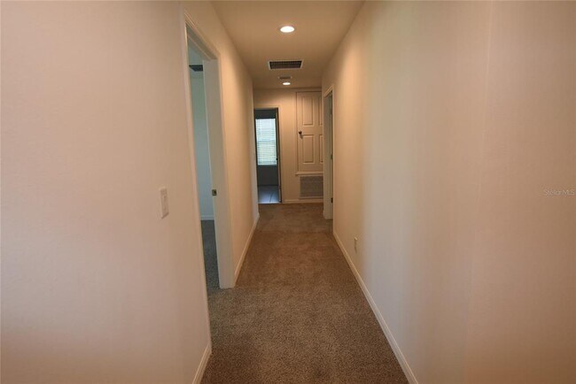 Building Photo - 3024 Heart Lk Dr