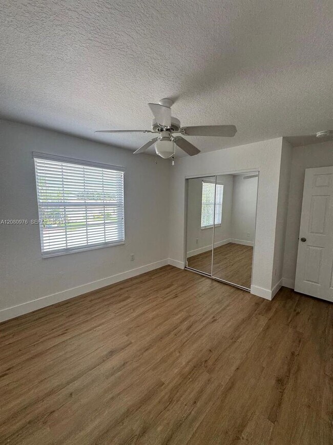 Building Photo - 4180 Sea Mist Way