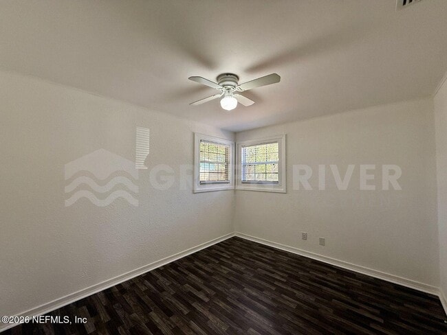 Building Photo - 4623 Suffolk Ave