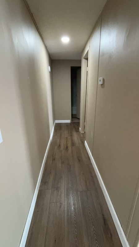 Building Photo - 1716 E Market Ave