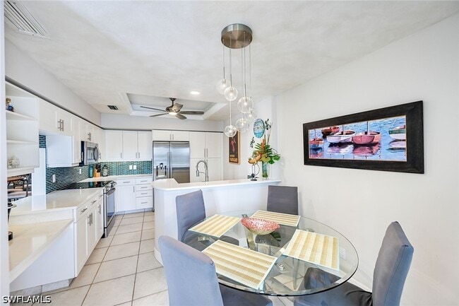 Building Photo - 4530 Gulf Shore Blvd N