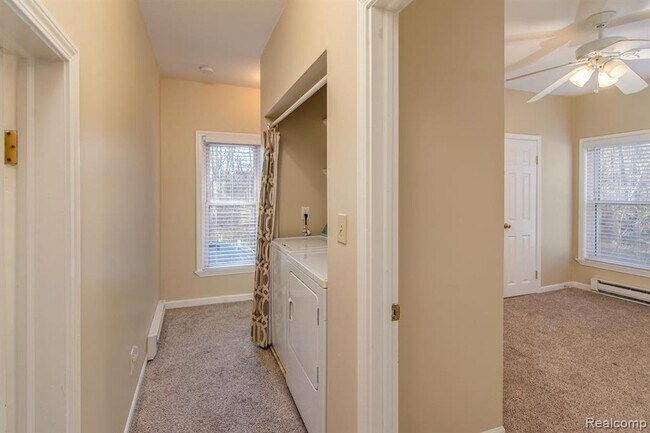 Building Photo - 9798 Mcgregor Rd