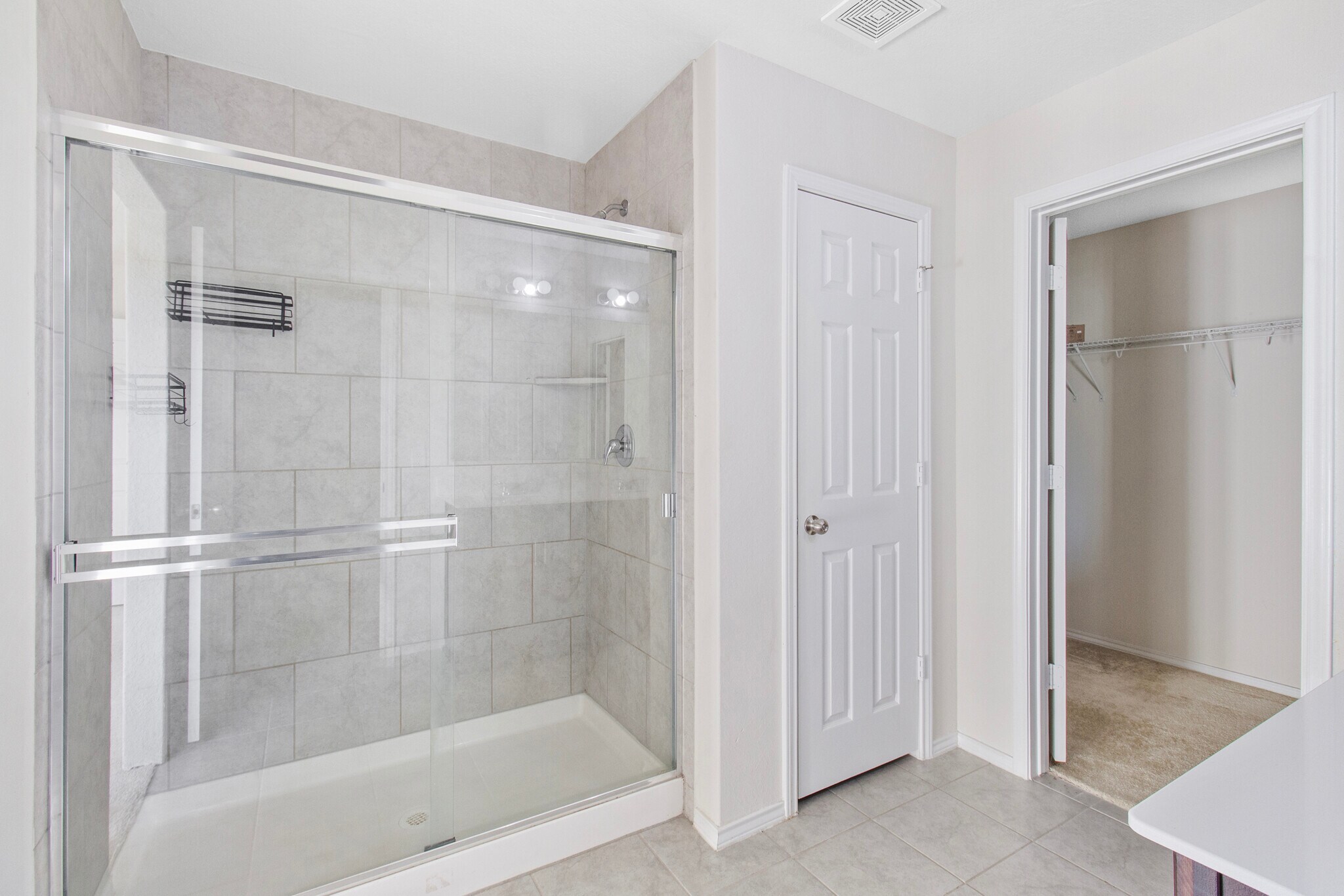 Master Bath - Shower - 11831 Burnett Rnch