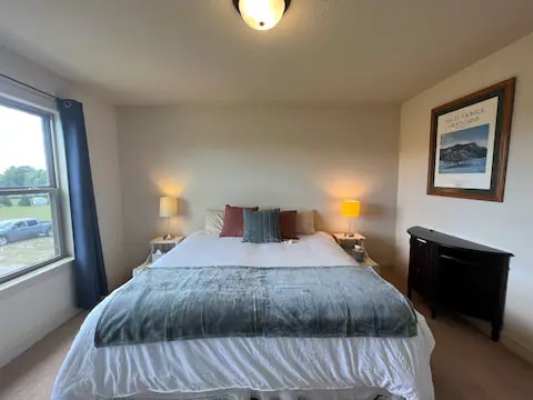 Building Photo - 1180 Mt Lebanon Rd