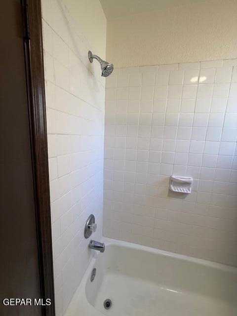 Building Photo - 7121 Gran Vida Dr