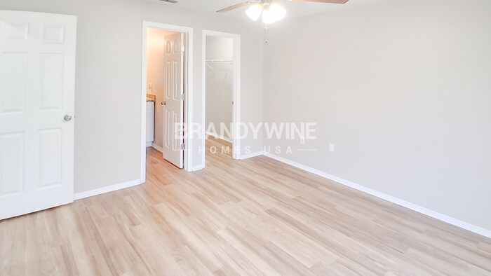 Building Photo - 4311 Thonotosassa Ave