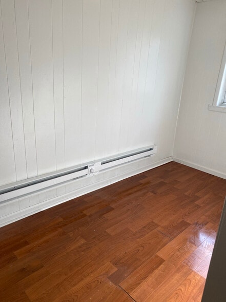 Building Photo - 88 E 26th St