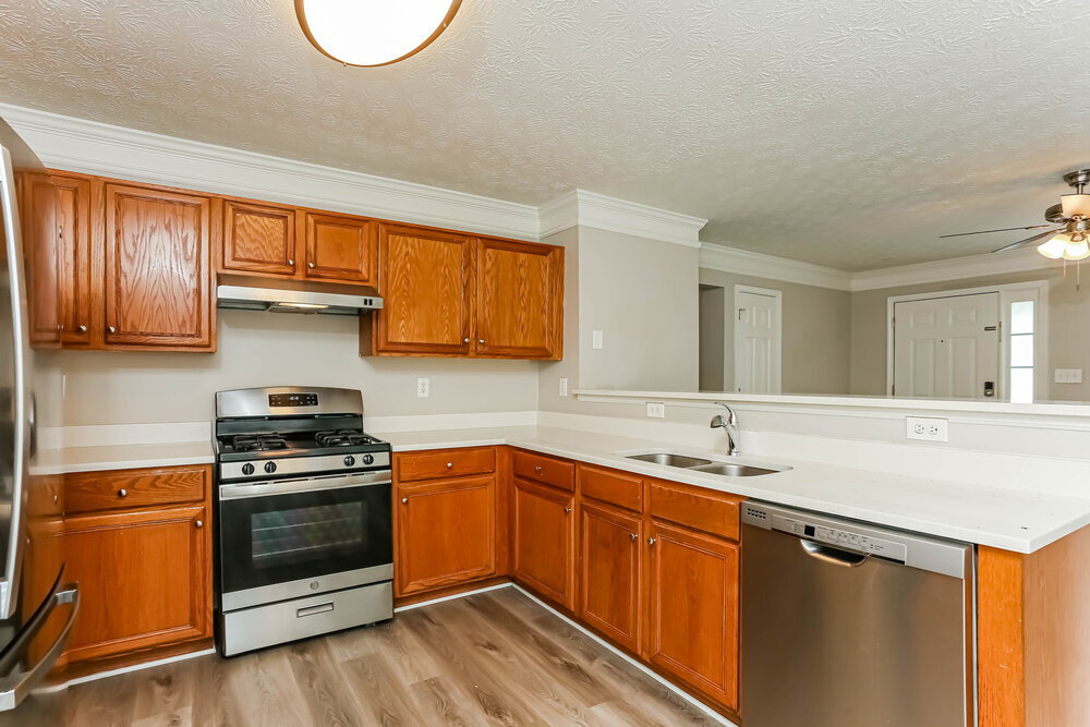 Building Photo - 865 Revena Ln