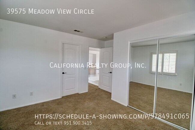 Building Photo - 39575 Meadow View Cir