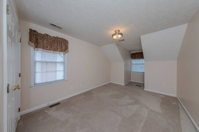 Building Photo - 2036 Back River Ln