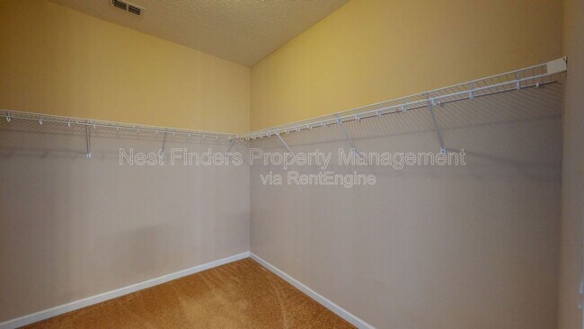 Building Photo - 15858 Lexington Park Blvd