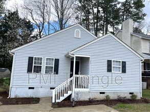 Building Photo - 2637 Sierra Dr