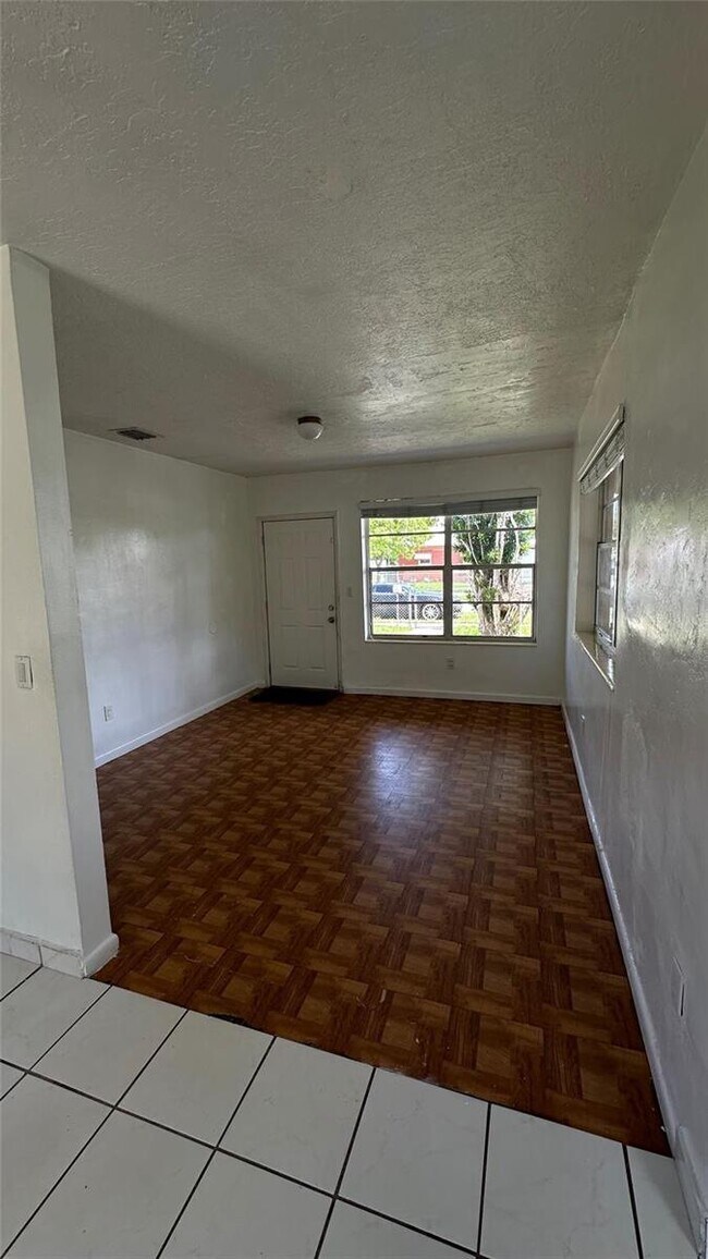 Building Photo - 10741 SW 150th Terrace