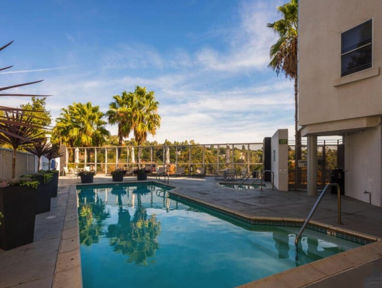 Poolside - 171 N Church Ln