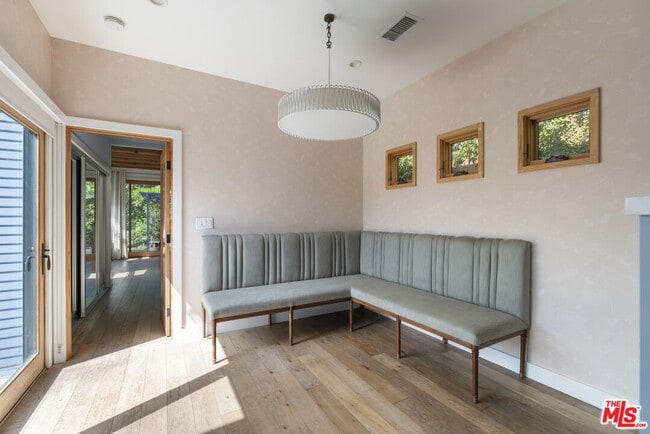 Building Photo - 4031 Camero Ave