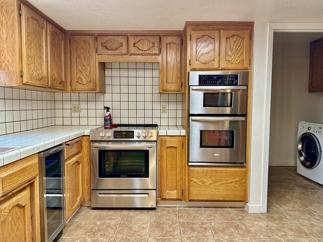 Building Photo - 15593 Carrie Dr