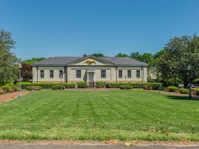 Building Photo - 2506 Cranbrook Ln