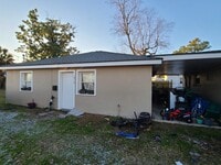 Building Photo - 1910 Ree St