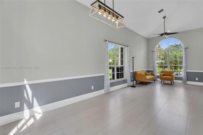 Building Photo - 10974 N Danbury Way