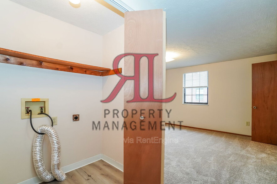 Building Photo - 320 Crosswind Dr