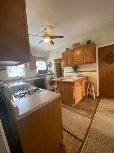 Building Photo - 1277 Massachusetts Ave