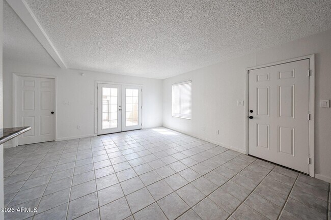 Building Photo - 17032 N 16th Dr