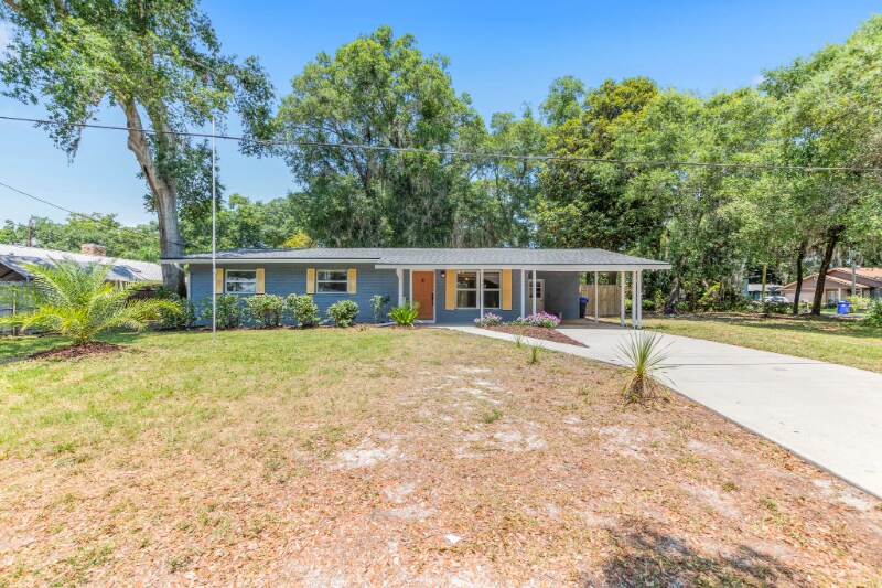 Building Photo - 305 Martin Rd
