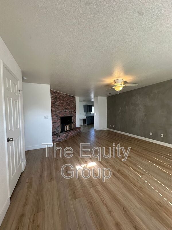 Building Photo - 830 W Vassar Ave