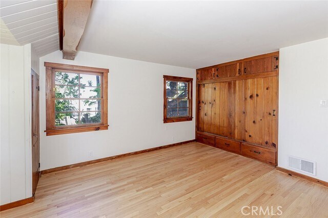 Building Photo - 3853 Eureka Dr