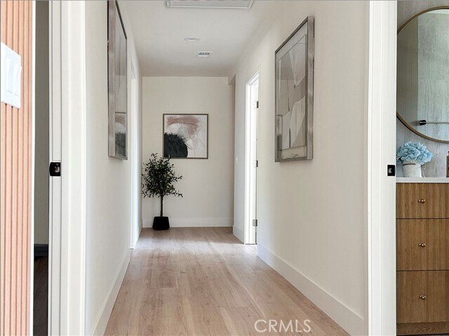 Building Photo - 1318 S Helberta Ave