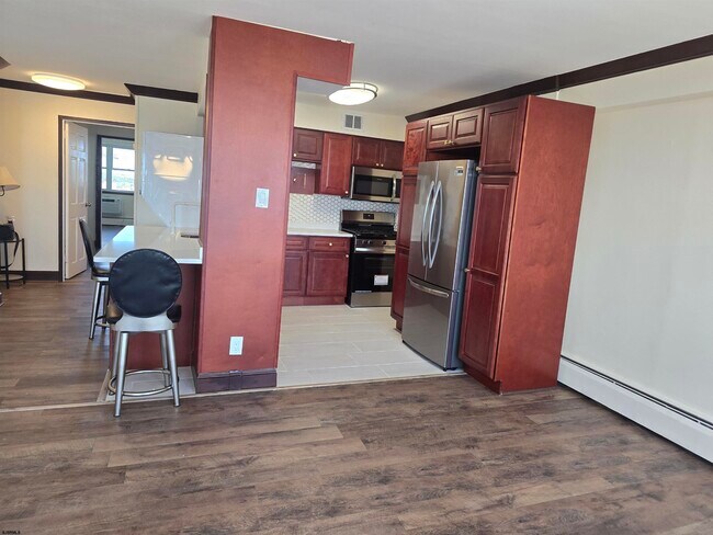 Building Photo - 3817 Ventnor Ave