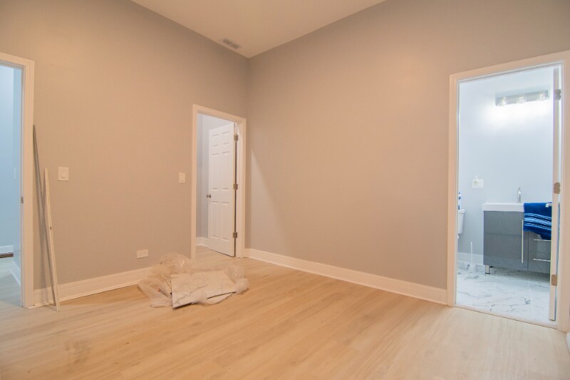 Building Photo - 4618 S Evans Ave