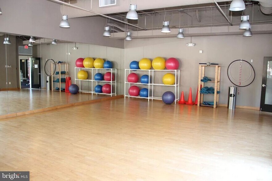 Gym - Yoga Room - 800 4th St SW