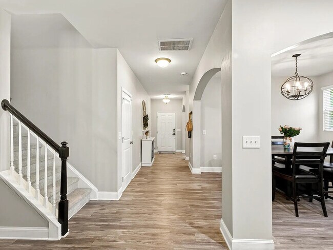 Building Photo - Earn Wealth While Leasing – Like a Homeowner – Lease to Own