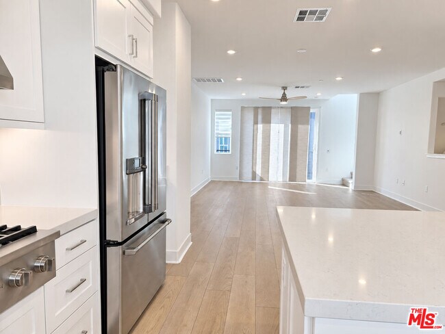 Building Photo - 1780 Lychee St